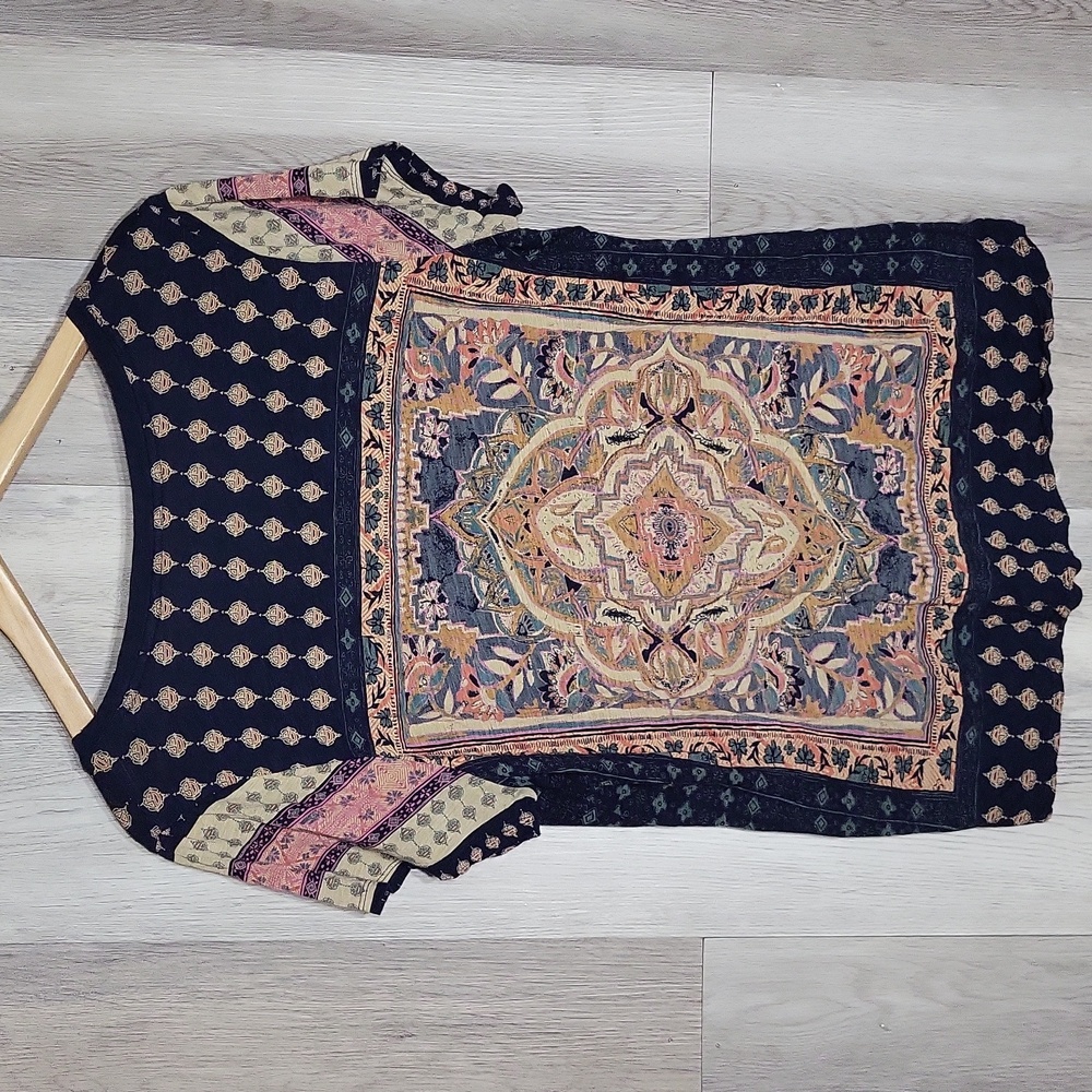 Lucky Brand Womens 1X Persian Carpet Tee Shirt‎ Top Lightweight Boho - Picture 7 of 7